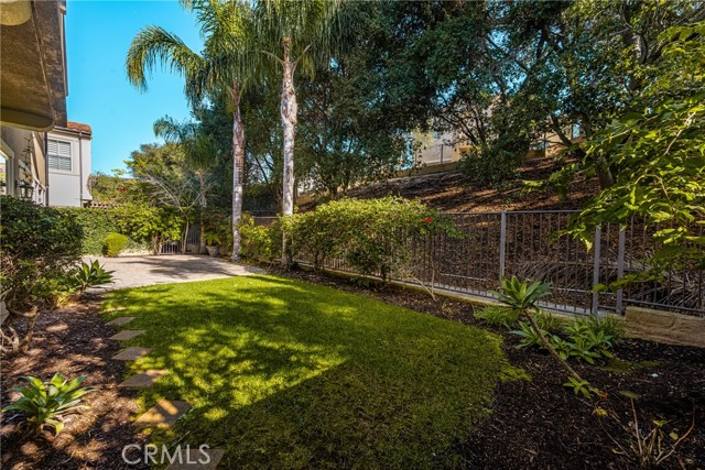 Detail Gallery Image 14 of 52 For 38 via Cartama, San Clemente,  CA 92673 - 5 Beds | 4/1 Baths