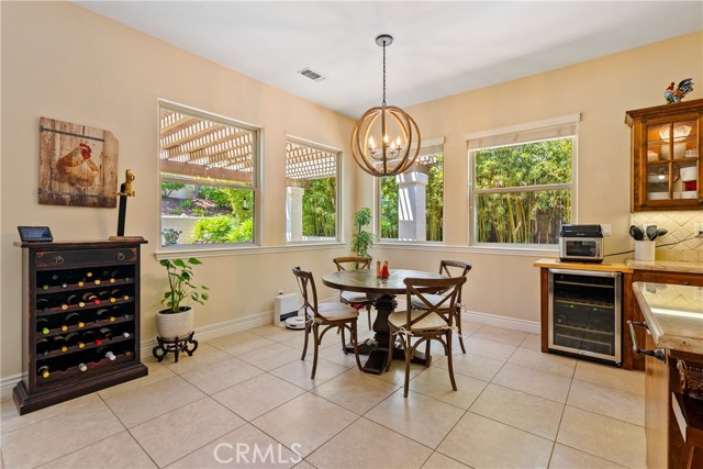 328 Cool Valley Drive, Paso Robles CA: https://media.crmls.org/medias/b76c433f-d8db-45b3-a48b-d460eded22bf.jpg