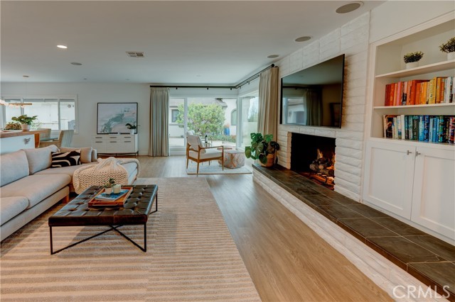 1806 Calle Leticia, San Clemente CA: https://media.crmls.org/medias/b76c8376-94f8-40fc-af7d-12d5c26c38d7.jpg