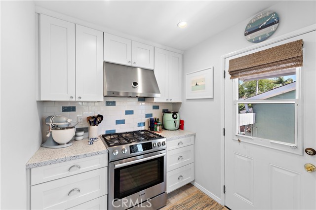 Detail Gallery Image 38 of 39 For 1016 Catalina, Laguna Beach,  CA 92651 - 3 Beds | 2 Baths