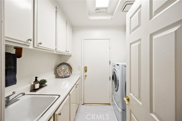 5914 Johnston Place, Rancho Cucamonga CA: https://media.crmls.org/medias/b76f9b3c-d124-4800-8287-336ebb5698f8.jpg