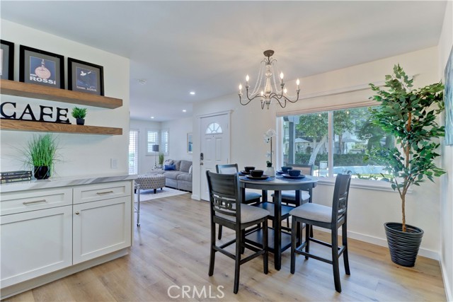 40 Lobelia, Rancho Santa Margarita CA: https://media.crmls.org/medias/b76fafe8-7f46-4de8-993b-ed7e10639fd0.jpg
