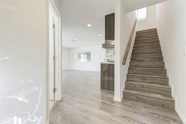 Detail Gallery Image 5 of 25 For 13329 Strathern St, North Hollywood,  CA 91605 - 2 Beds | 1/1 Baths