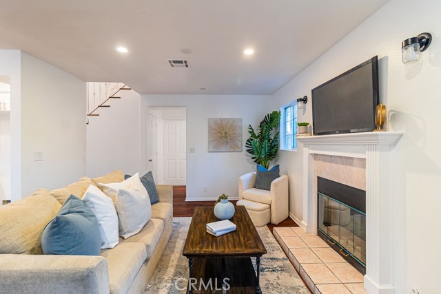 Detail Gallery Image 7 of 24 For 14501 California, Baldwin Park,  CA 91706 - 4 Beds | 4/1 Baths