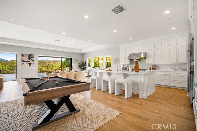 Detail Gallery Image 20 of 55 For 12043 Red Hawk Lane, Porter Ranch,  CA 91326 - 4 Beds | 4/1 Baths