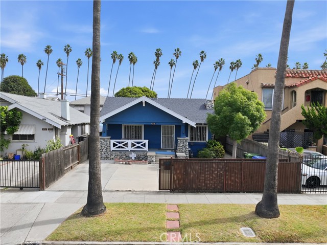 4518 South Van Ness