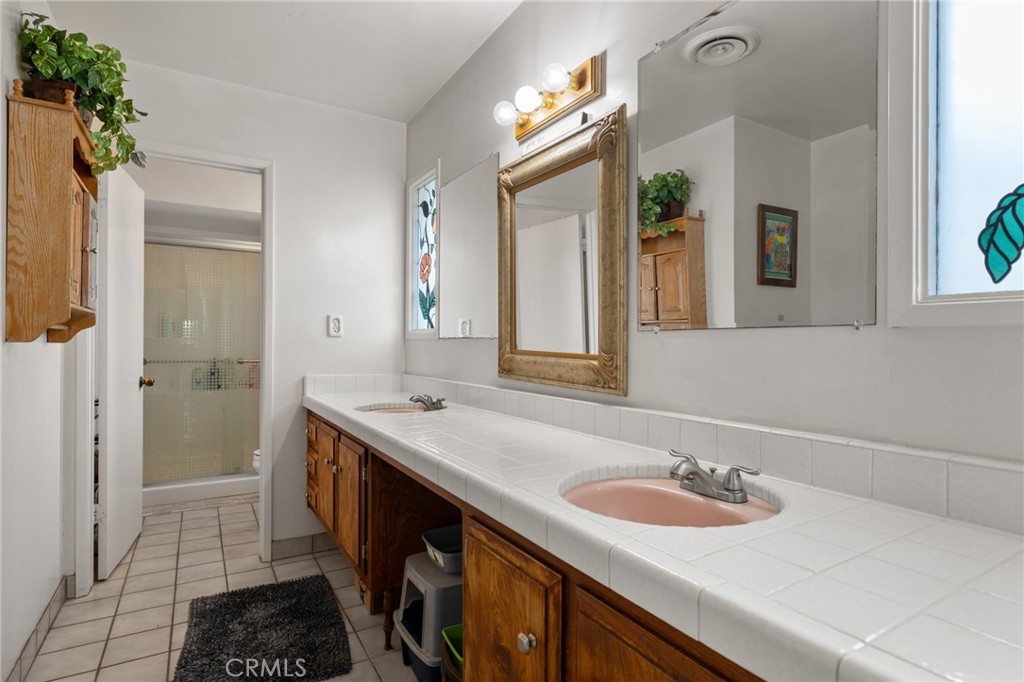 B7765324 2Dc7 46C3 80A1 4711Aa89820C 3406 Elm Street, Bakersfield, Ca 93301 &Lt;Span Style='BackgroundColor:transparent;Padding:0Px;'&Gt; &Lt;Small&Gt; &Lt;I&Gt; &Lt;/I&Gt; &Lt;/Small&Gt;&Lt;/Span&Gt;