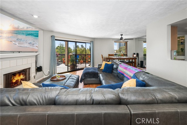 Front Image Thumbnail for CRPW26062103