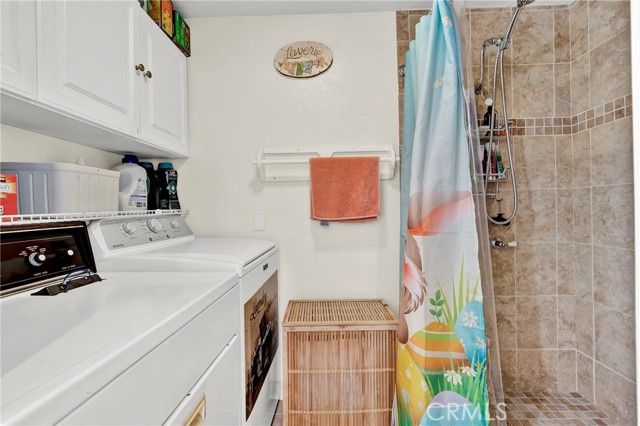 Detail Gallery Image 17 of 43 For 2501 Deodar St, Santa Ana,  CA 92705 - 3 Beds | 2 Baths