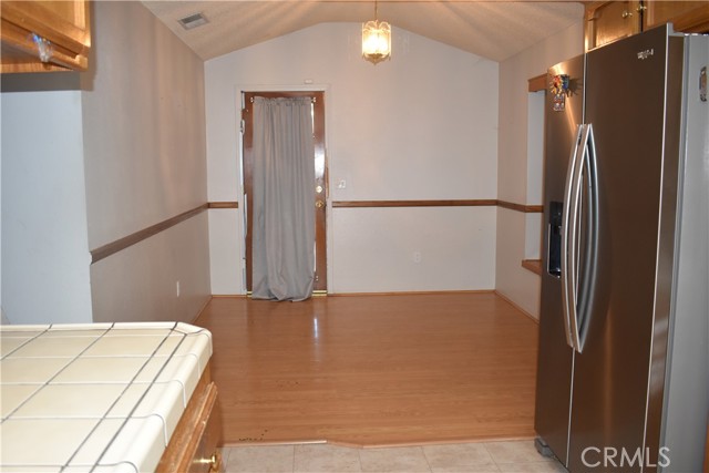 Detail Gallery Image 14 of 25 For 8873 Holly, California City,  CA 93505 - 3 Beds | 2 Baths