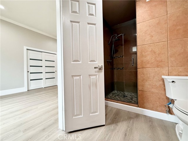 Detail Gallery Image 42 of 72 For 24204 Calvert, Woodland Hills,  CA 91367 - 6 Beds | 3 Baths