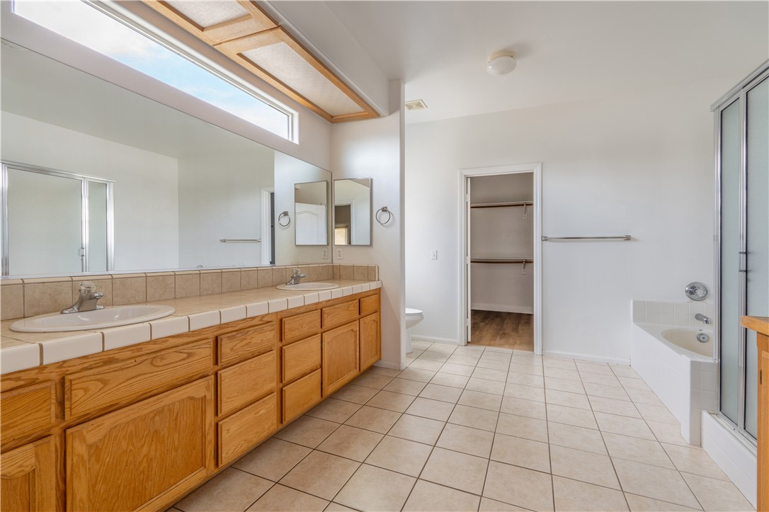 Detail Gallery Image 23 of 39 For 27220 Strawberry Ln, Helendale,  CA 92342 - 3 Beds | 2 Baths