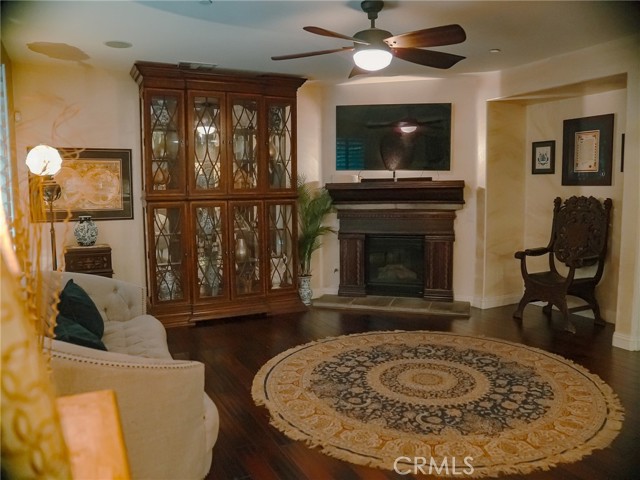 Detail Gallery Image 23 of 66 For 18052 Passionflower, San Bernardino,  CA 92407 - 4 Beds | 3 Baths