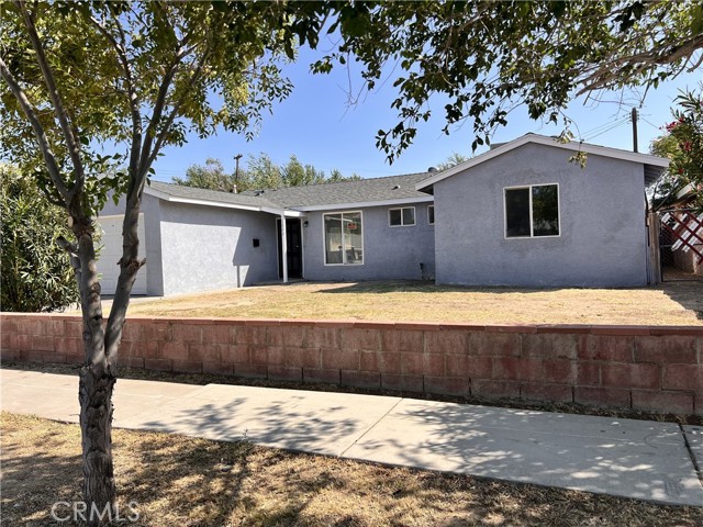 1222 Boyden Avenue, Lancaster CA: https://media.crmls.org/medias/b7797a53-823f-4827-b44a-23162d2b74a8.jpg