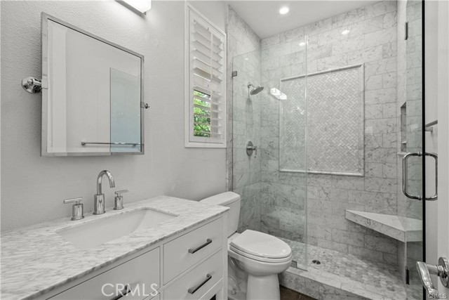 25865 Tulip Grove Street, Stevenson Ranch CA: https://media.crmls.org/medias/b7798156-5bfe-40f5-a2cb-01cc89640884.jpg