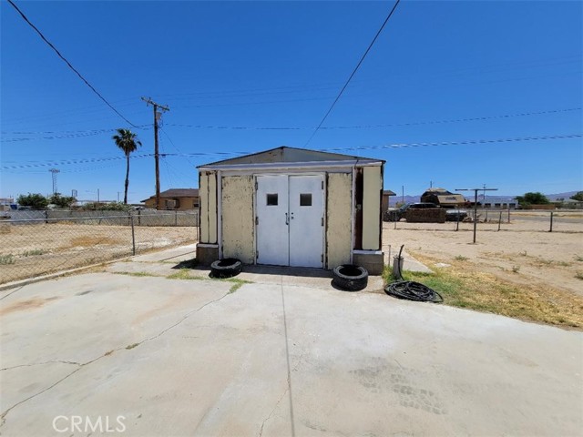 Detail Gallery Image 11 of 25 For 36013 4th St, Yermo,  CA 92398 - 3 Beds | 1 Baths