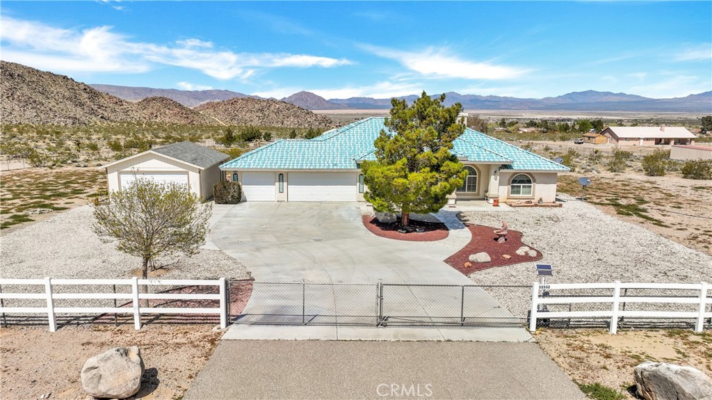 32332 Agate Road, Lucerne Valley, CA 92356
