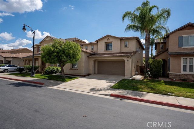 Detail Gallery Image 4 of 66 For 31010 Sedona St, Lake Elsinore,  CA 92530 - 4 Beds | 3 Baths