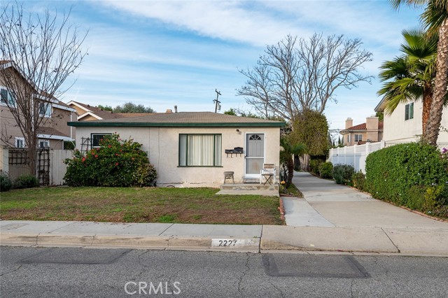 2227 Voorhees Avenue, Redondo Beach, California 90278, ,Residential Income,Sold,Voorhees,PV22008925