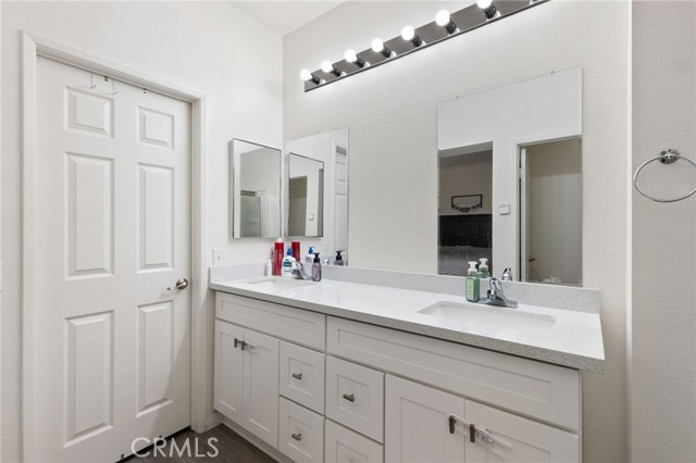 Detail Gallery Image 31 of 45 For 2900 via Toscana #101,  Corona,  CA 92879 - 2 Beds | 2 Baths