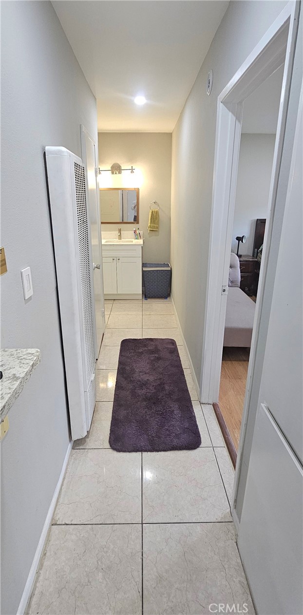 Detail Gallery Image 16 of 29 For 17900 Sherman Way #226,  Reseda,  CA 91335 - 1 Beds | 1 Baths