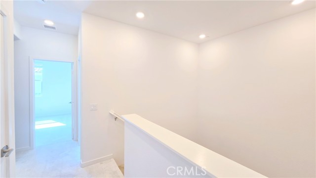 3942 Lavine Way, Corona CA: https://media.crmls.org/medias/b77b9bf9-5126-487b-a918-4e08473824b0.jpg