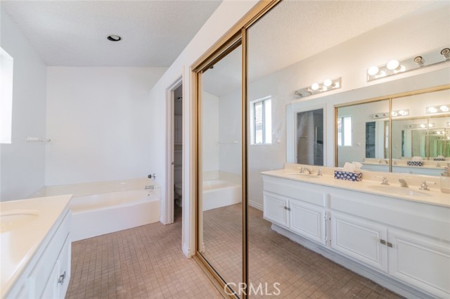 Detail Gallery Image 34 of 52 For 15526 Oakhurst St, Chino Hills,  CA 91709 - 4 Beds | 3 Baths