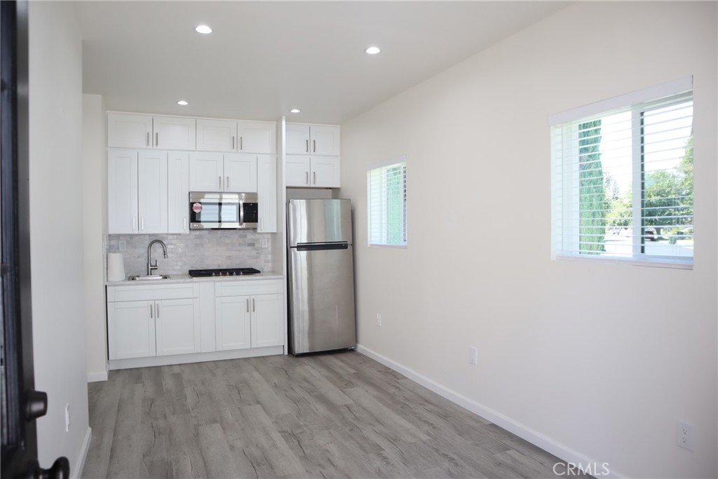 MLS #SR25253226 image #2