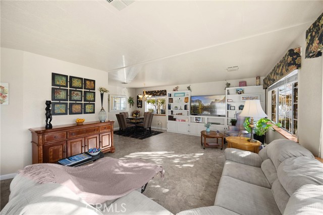 Detail Gallery Image 7 of 33 For 10210 Base Line Rd #235,  Rancho Cucamonga,  CA 91701 - 2 Beds | 2 Baths