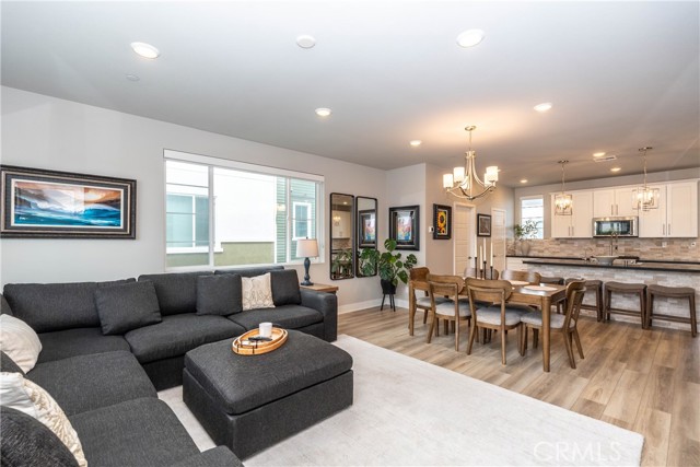 1450 Sea Lane, San Pedro CA: https://media.crmls.org/medias/b77deb9c-385c-41fd-a8cc-107eeb2c795c.jpg