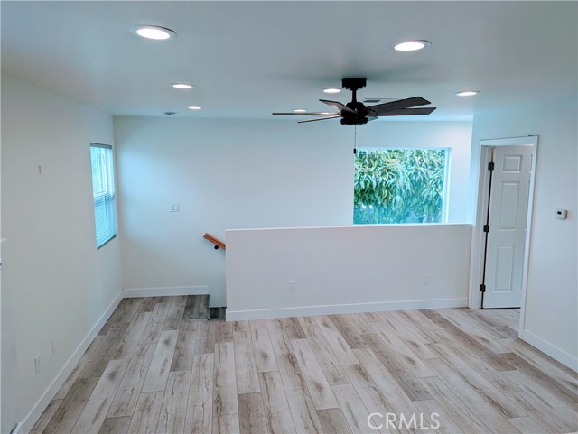 Detail Gallery Image 3 of 15 For 1620 Acacia Ave, Torrance,  CA 90501 - 2 Beds | 1/1 Baths