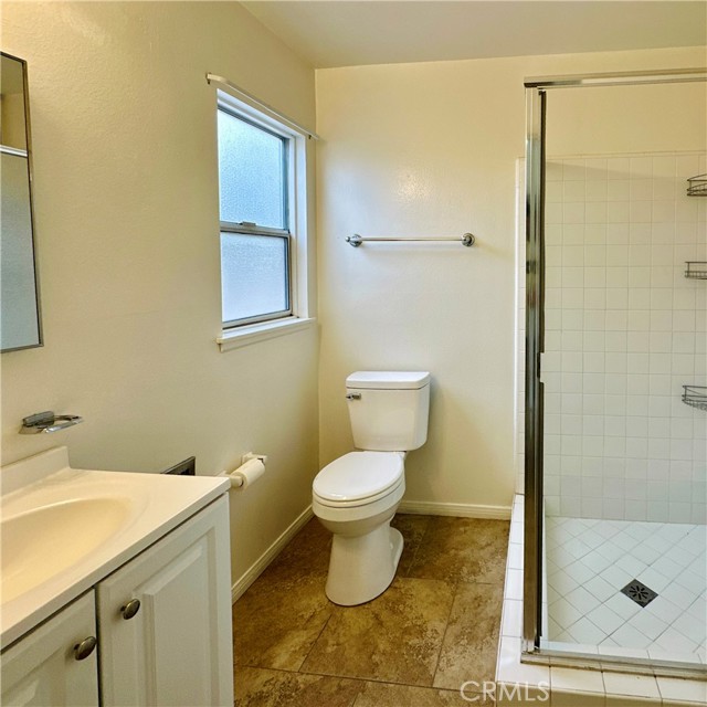 Detail Gallery Image 10 of 21 For 8586 Topanga Canyon, West Hills,  CA 91304 - 3 Beds | 2 Baths