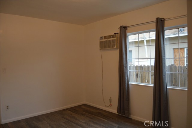 Detail Gallery Image 20 of 40 For 7511 Milwood, Canoga Park,  CA 91303 - 2 Beds | 1/1 Baths