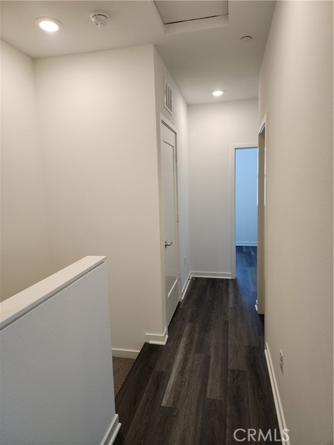 MLS #WS25168685 image #9