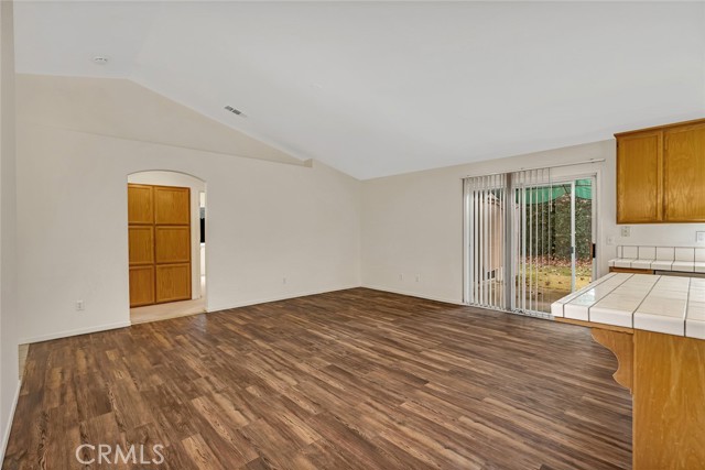 Detail Gallery Image 10 of 36 For 3920 El Portal Pl, Modesto,  CA 95357 - 3 Beds | 2 Baths