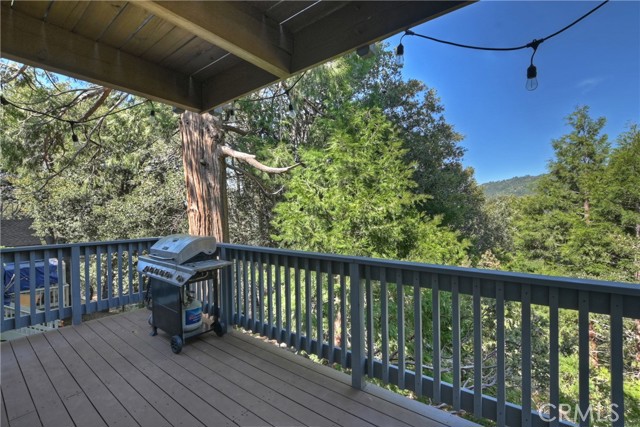 Detail Gallery Image 15 of 45 For 197 Weisshorn Dr, Crestline,  CA 92325 - 4 Beds | 3 Baths