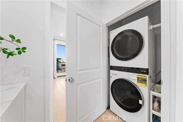 Detail Gallery Image 34 of 56 For 275 Sash, Irvine,  CA 92618 - 2 Beds | 2/1 Baths