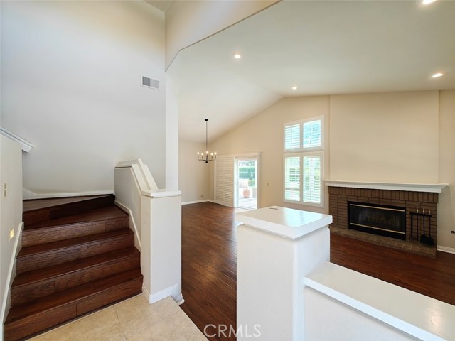 Detail Gallery Image 3 of 23 For 8128 E Candleberry Cir, Orange,  CA 92869 - 4 Beds | 2/1 Baths