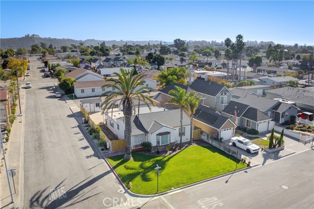 Detail Gallery Image 2 of 49 For 323 Bell Street, Arroyo Grande,  CA 93420 - 4 Beds | 2 Baths