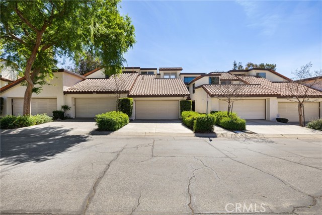 Detail Gallery Image 3 of 51 For 832 Trinity, Claremont,  CA 91711 - 3 Beds | 3 Baths