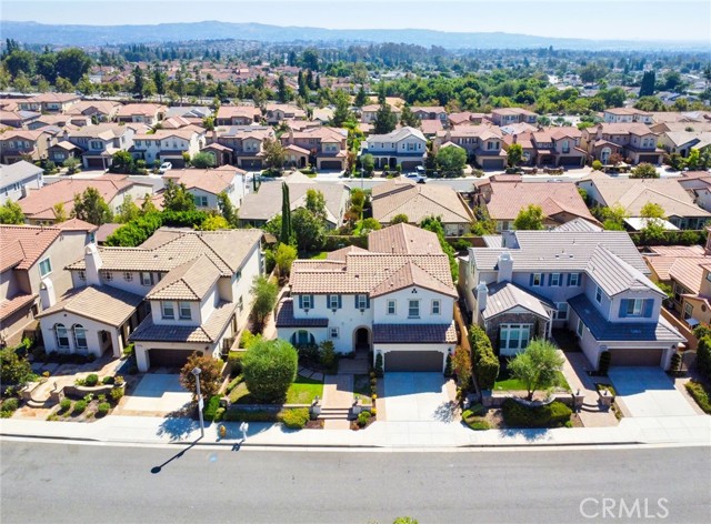 Detail Gallery Image 2 of 30 For 4243 Genoa Way, Yorba Linda,  CA 92886 - 4 Beds | 3/1 Baths