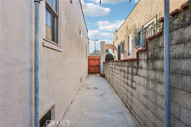 Image 26 of 42 For 3845 Hollypark