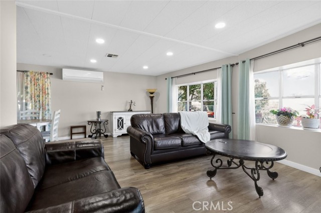 Detail Gallery Image 7 of 30 For 712 Canyon Dr, Lebec,  CA 93243 - 2 Beds | 2 Baths