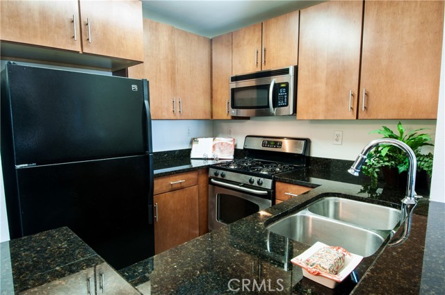 Detail Gallery Image 8 of 33 For 8300 Manitoba St #313,  Playa Del Rey,  CA 90293 - 2 Beds | 2 Baths