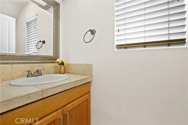 Detail Gallery Image 15 of 29 For 416 Larkspur Ave, Corona Del Mar,  CA 92625 - 2 Beds | 2/1 Baths