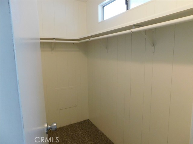 2230 Lake Park Drive, San Jacinto CA: https://media.crmls.org/medias/b7845cd4-628c-46cd-ab88-bfa3b8851d06.jpg