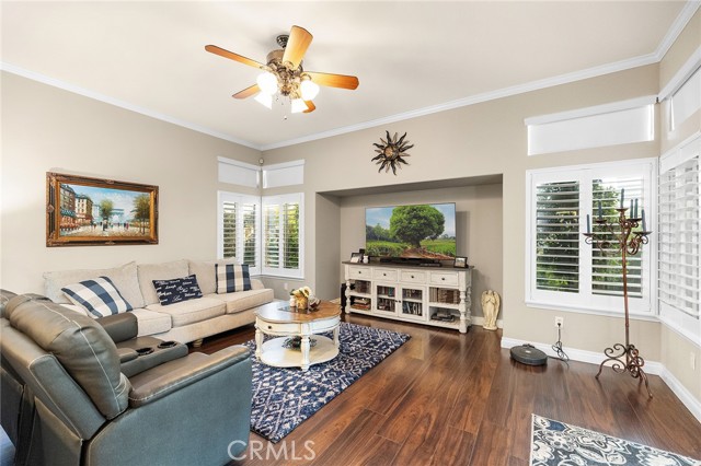 2157 Pecan Tree Street, Hemet CA: https://media.crmls.org/medias/b785a0dd-f4c4-4021-ad97-31e27a520c2e.jpg