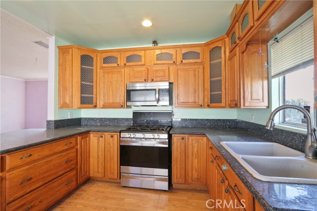 Detail Gallery Image 9 of 15 For 3506 Puente, Baldwin Park,  CA 91706 - 2 Beds | 1 Baths