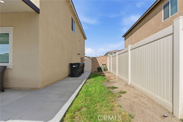 Detail Gallery Image 23 of 27 For 28858 Enclave, Winchester,  CA 92596 - 4 Beds | 2/1 Baths