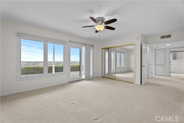 4101 Paseo De Las Tortugas, Torrance CA: https://media.crmls.org/medias/b787574f-f876-445a-9212-0ca948c0e6c3.jpg